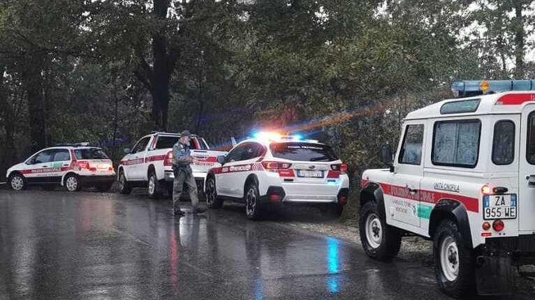 Fucecchio, madre accompagna in auto il figlio a comprare droga alle Cerbaie