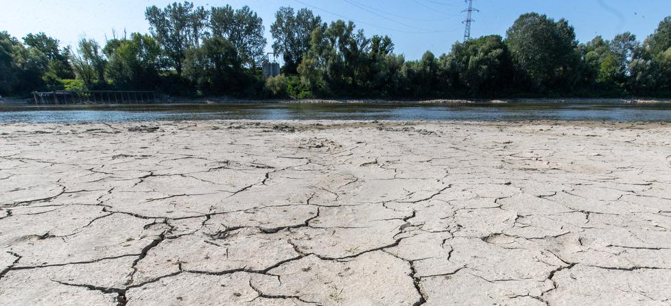 Un’altra estate di fuoco, ma si pensa già ai dissalatori portatili