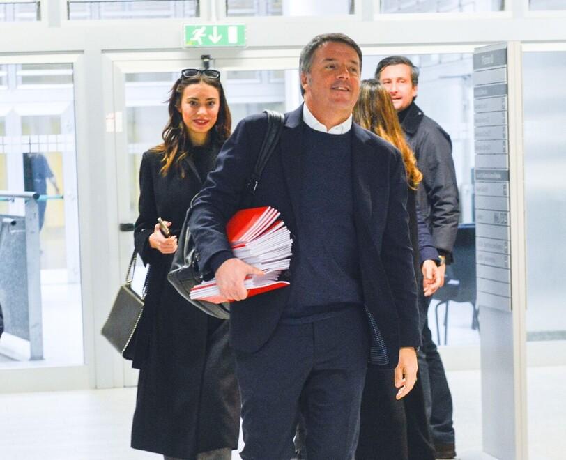 «Quaderno rosso per toga rossa»: Renzi all’attacco del pm che lo accusa