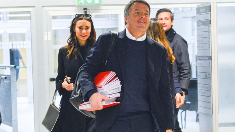 «Quaderno rosso per toga rossa»: Renzi all’attacco del pm che lo accusa