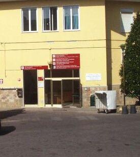 Pisa, botte a una paziente psichiatrica: infermiere condannato a un anno