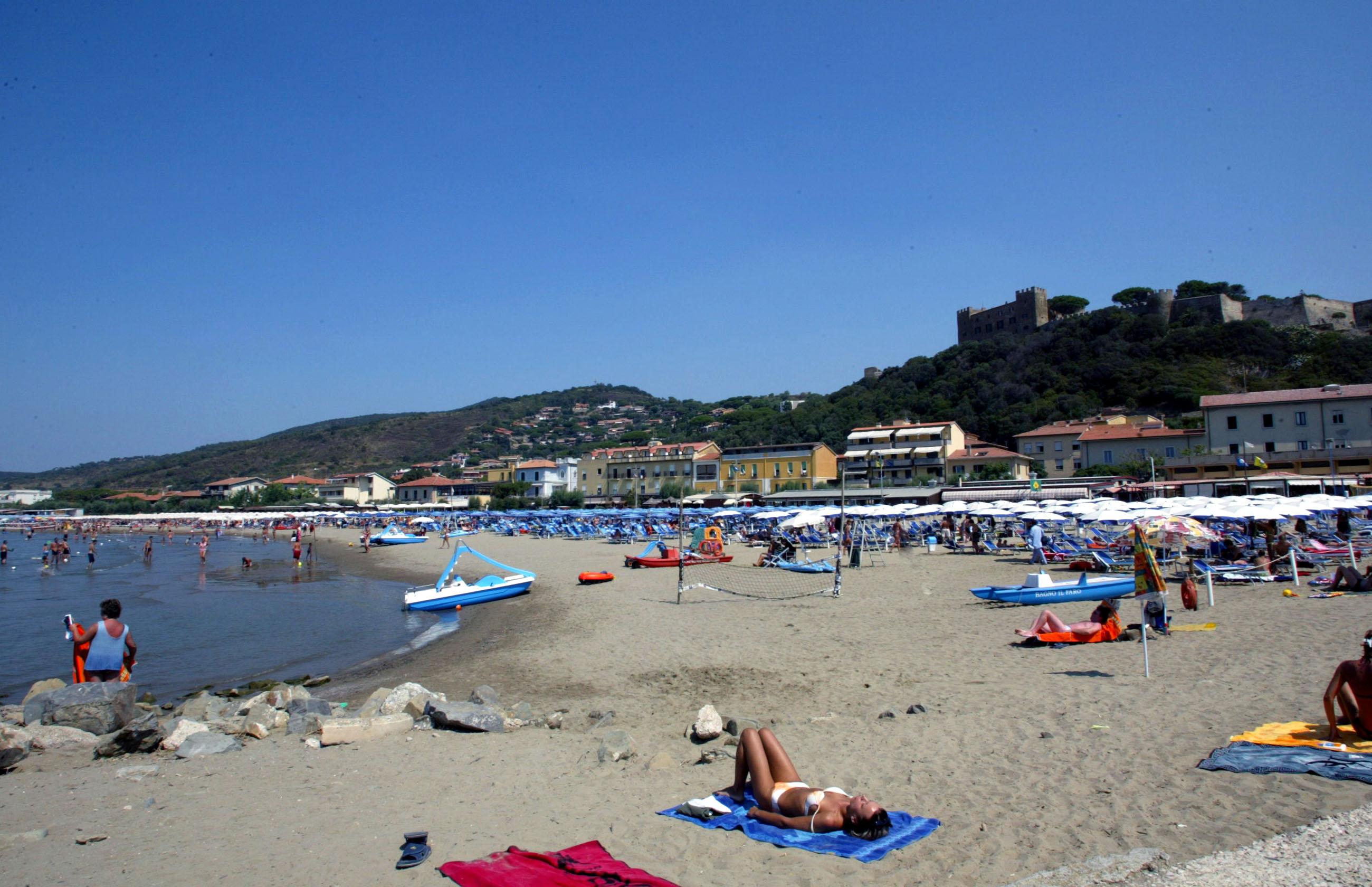 Mancano alloggi per i lavoratori: trema il comparto del turismo della Maremma