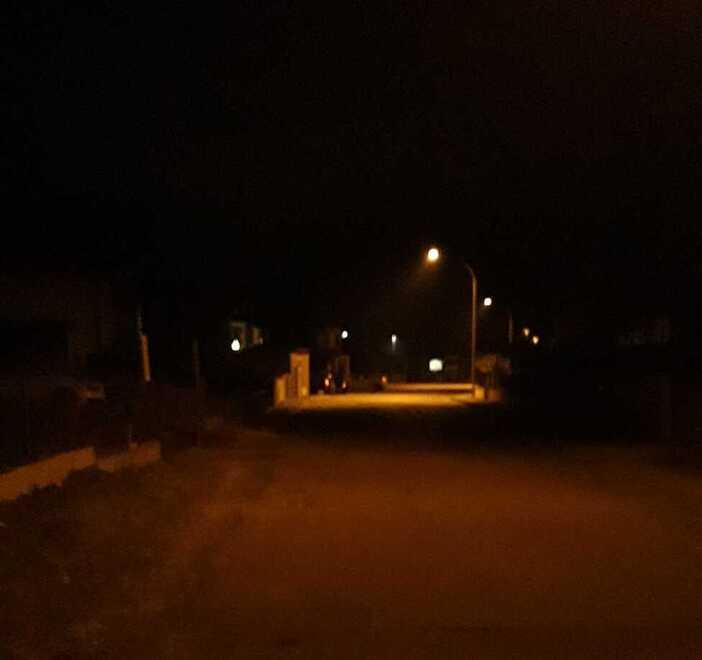 Ospital Monacale: «Siamo al buio, accendete i lampioni» 