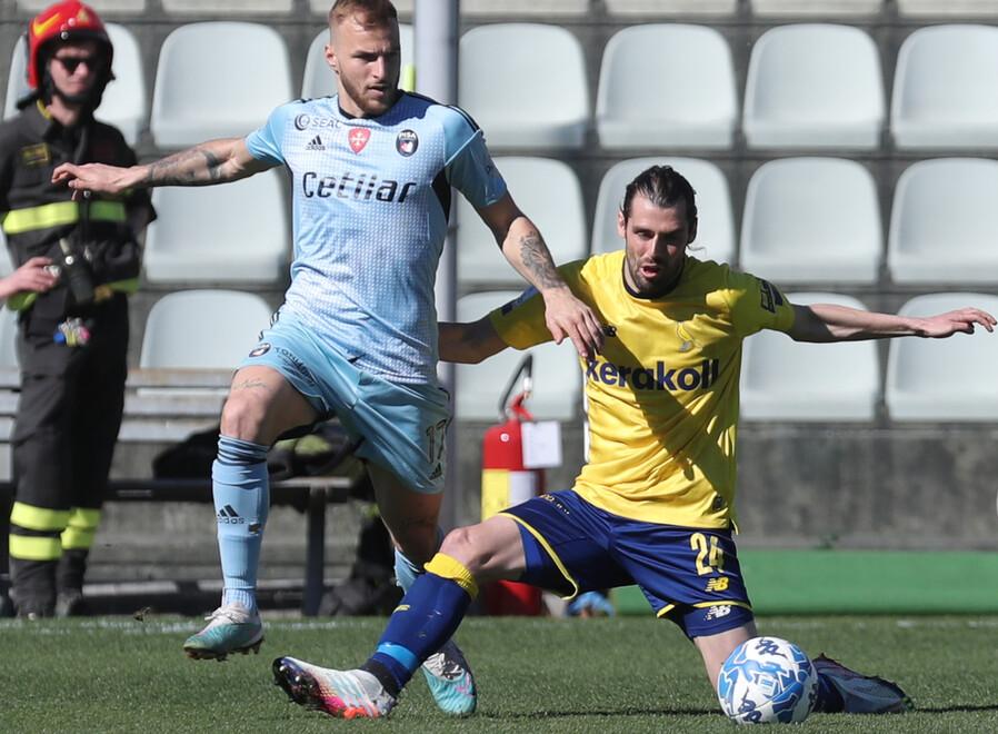 Modena Tesser e la vittoria con il Pisa: «Punti preziosi Noi compatti e cattivi, quello che chiedevo» 