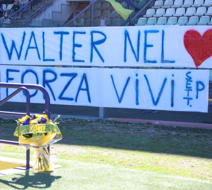 Modena Prima il ricordo di Walter Vecchi Poi la Curva fa festa con Quaglia 