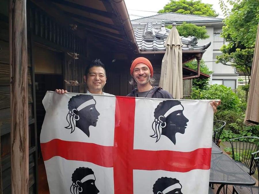 Un ponte di fotografie tra la Sardegna e il Giappone