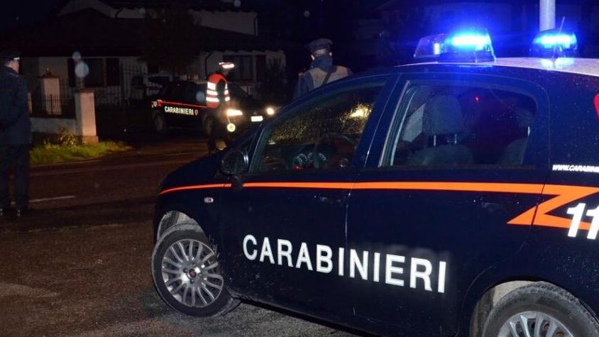 Prato, giovane presa a schiaffi per strada da due sconosciuti: esclusa l’ipotesi della rapina