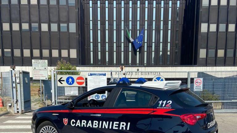 Spacciava con le App e sul monopattino: denunciato 22enne