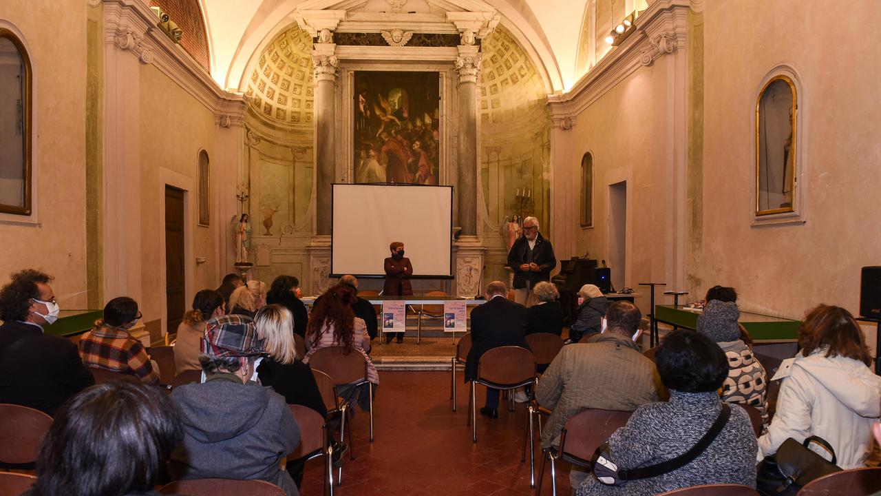 Il caso Luciani finisce in Parlamento: la ricostruzione dell’associazione