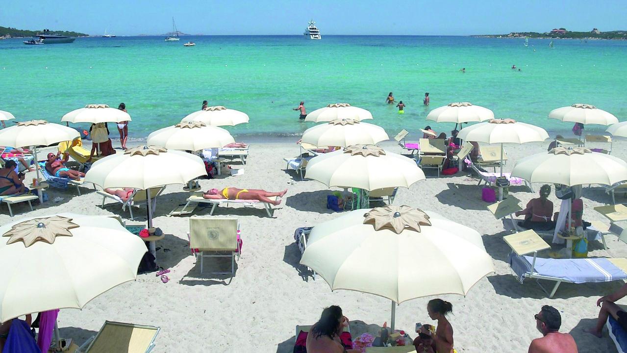 Balneari in guerra, l’Adiconsum: «Insistono ancora per difendere i loro privilegi»