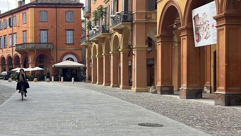 Modena Corso Canalchiaro, stop dei commercianti «Un errore penalizzare i residenti»