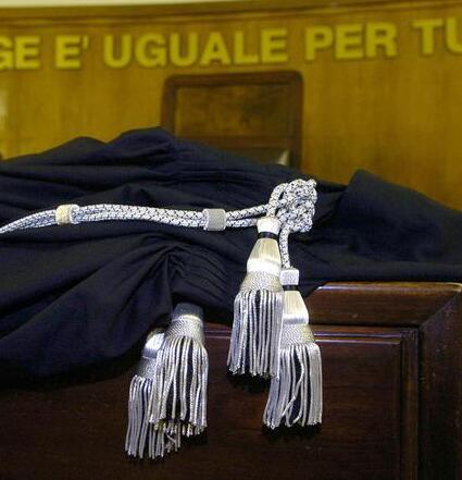 Carpi Agente immobiliare condannato: sfruttava il nome dell’ex agenzia 