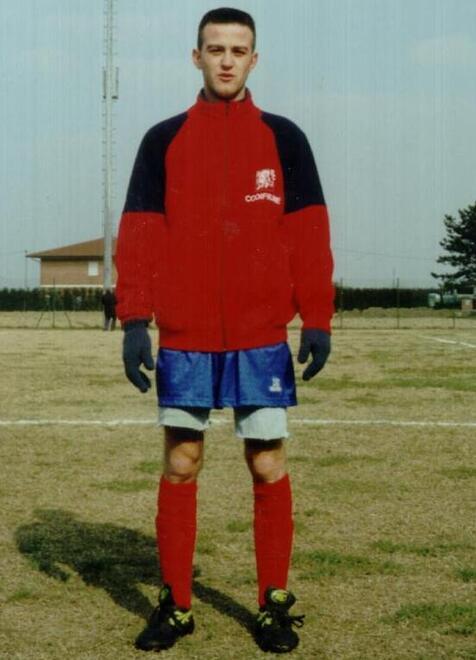 Codifiume dice addio al bomber. Sabato si era sposato con Serena