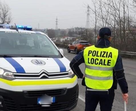Sassuolo Agenti accusati di tortura «Devono tornare al lavoro» 