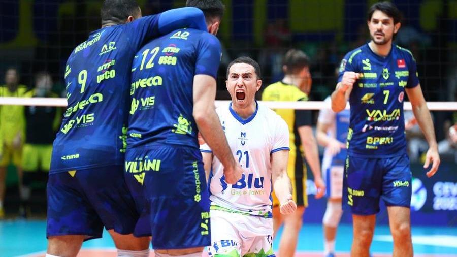 Modena Volley. Rossini: «Dimenticare Trento Ora vogliamo la finale di Cev»