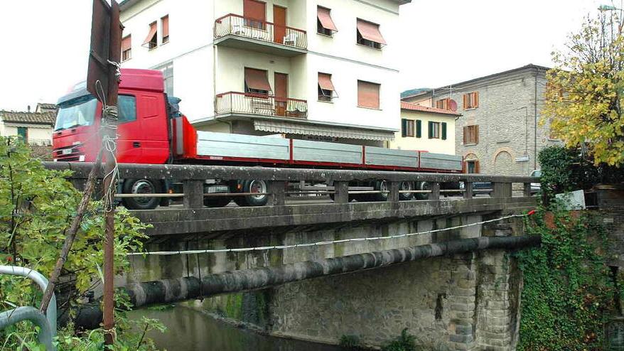 Pistoia, c’è l’ok ai lavori sulla Montalese per sistemare il ponte della Bure