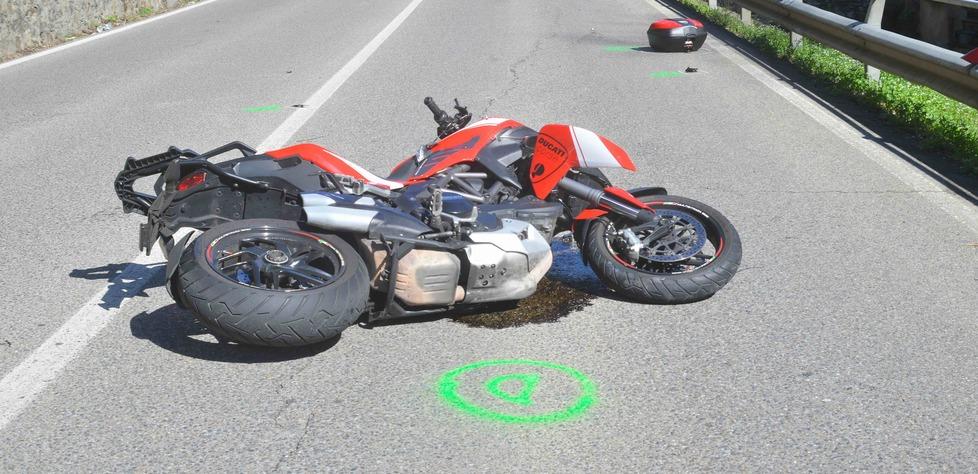 Due morti nell’incidente a Lastra a Signa: aperto un fascicolo per omicidio stradale