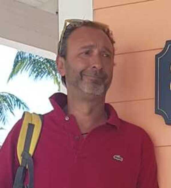 Capraia, un Renzi sfida la sindaca: «Sì al turismo, ma non saremo Ibiza»