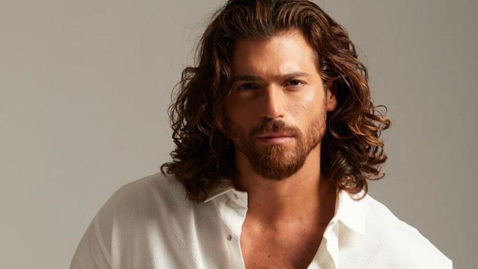 Livorno, Can Yaman ai 4 Mori col questore Massucci