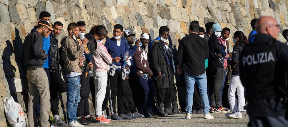 Ferrara, è emergenza migranti: «Strutture vicine al collasso»