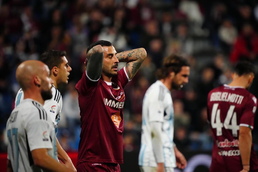 Reggiana, così non va: pareggio a reti bianche a Pontedera