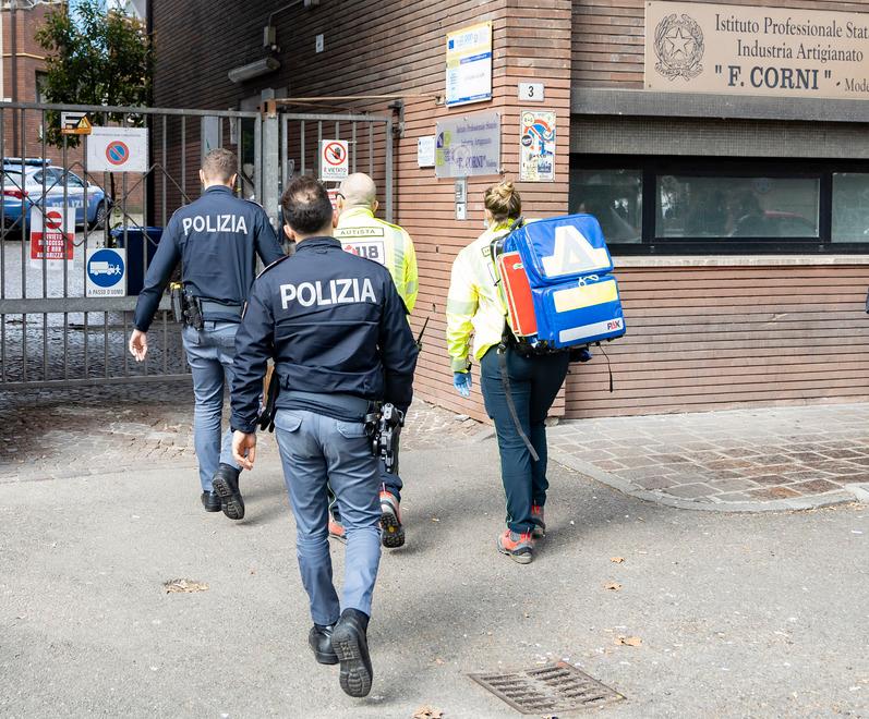 Modena. Istituto Corni, ancora tensioni e polizia 