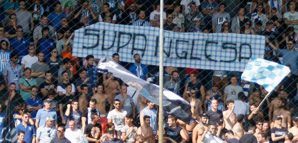 Una spettacolosa Curva Ovest detta il menù alla ferrarese