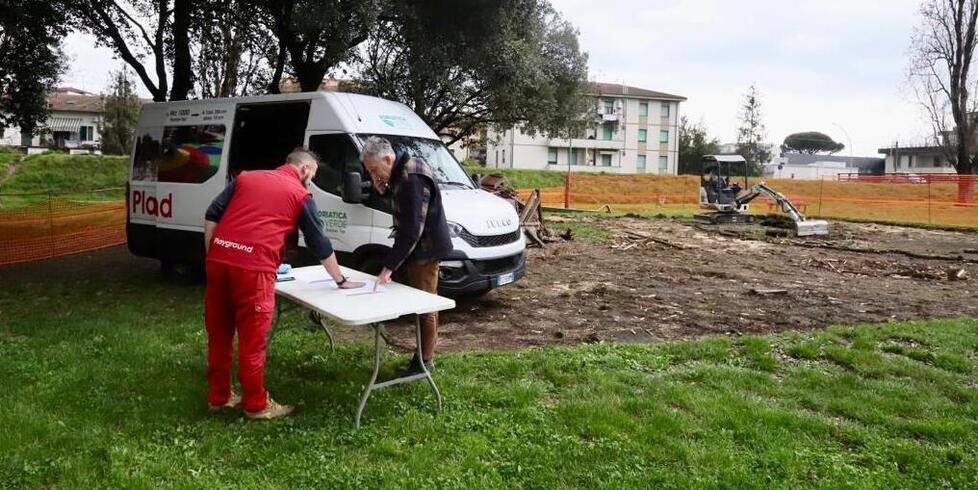 Empoli, lavori al via per il parco giochi