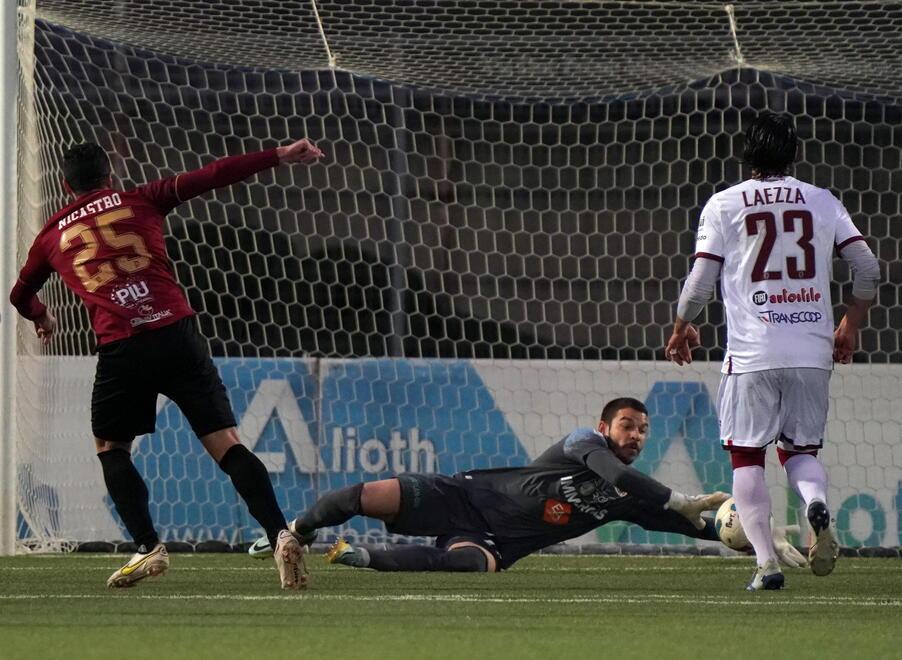 Pontedera, il mister: «Questa gara poteva finire molto male» 