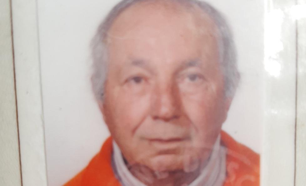 Trovato morto in casa a 87 anni