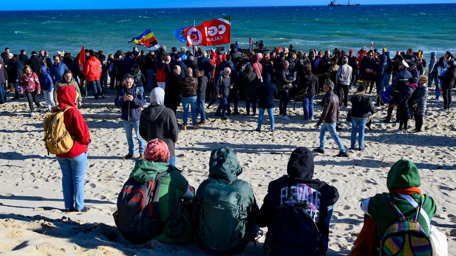 Migranti, deve cambiare la gestione dei flussi