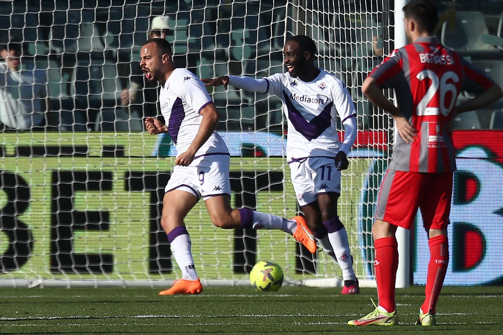 Cabral, scarpe Diem: le calzature arancioni fanno volare il bomber 