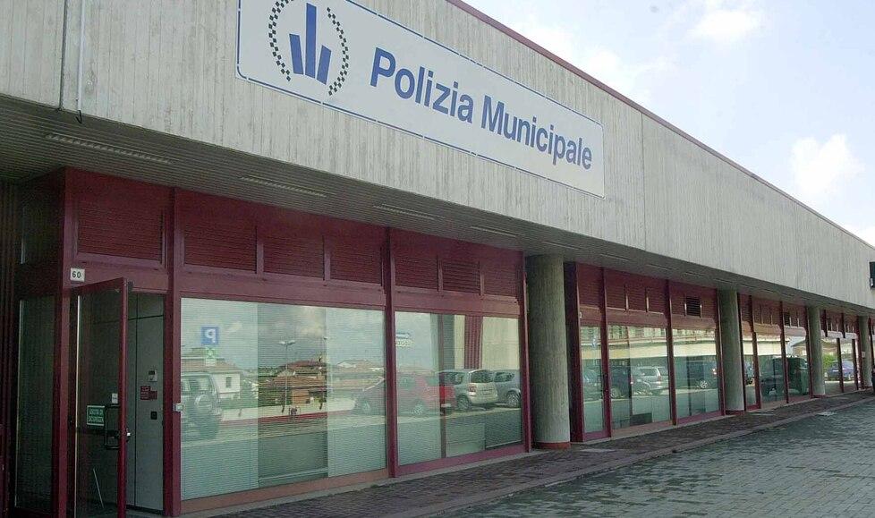 Sassuolo. Tolta la sospensione dal servizio a due agenti accusati di tortura 