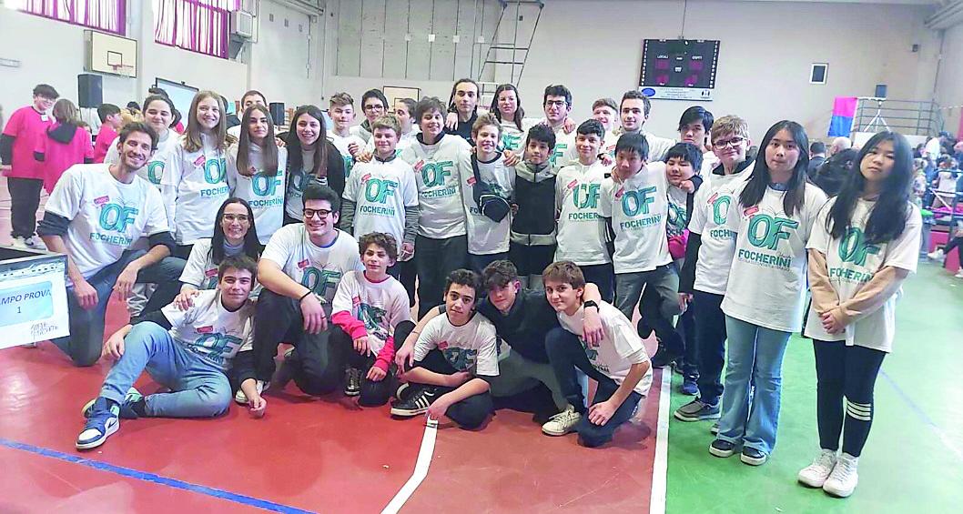 Carpi. Tra robotica e design I campioni con i Lego sono alle Focherini 