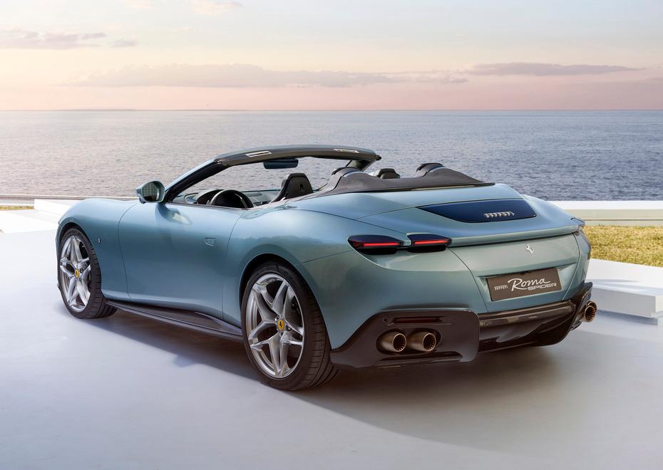 Maranello. Ferrari Roma, ecco la Spider con tetto rimovibile in tessuto 
