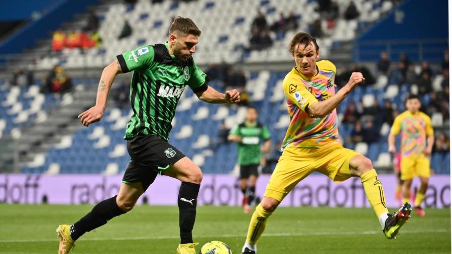 Sassuolo: rigore di Berardi, Spezia ko e sono quattro vittorie consecutive