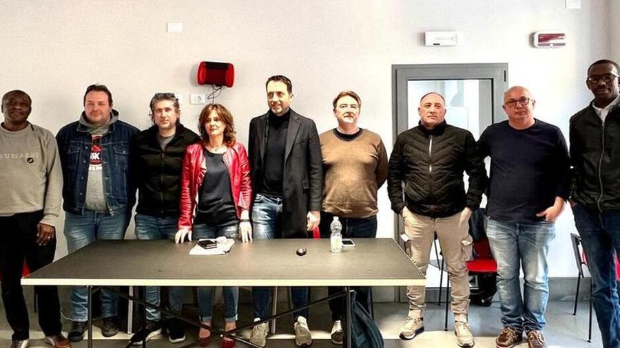 «Tante ore di lavoro e paghe basse». Scoppia la protesta dei vigilantes