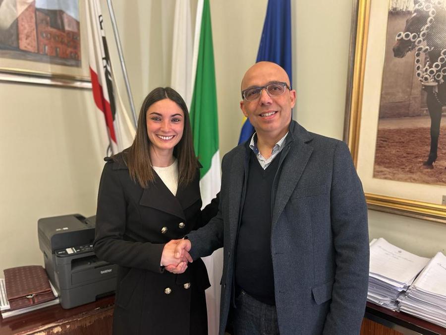 
	La foto ufficiale dell'ingresso in giunta della Murru. Il sorriso di Sanna vale pi&ugrave; di qualunque editoriale

