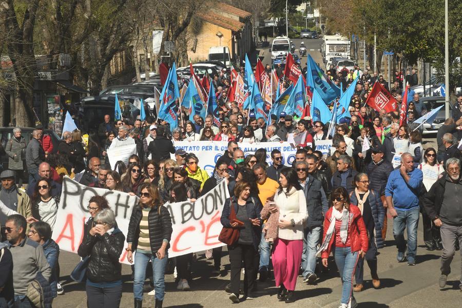 
	Alcuni dei manifestanti ieri&nbsp; mattina a Oristano

