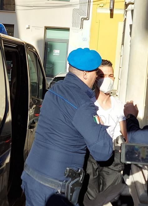 Delitto Neri. In fuga tra soldi, case e furgone È caccia a chi ha aiutato Mohamed 