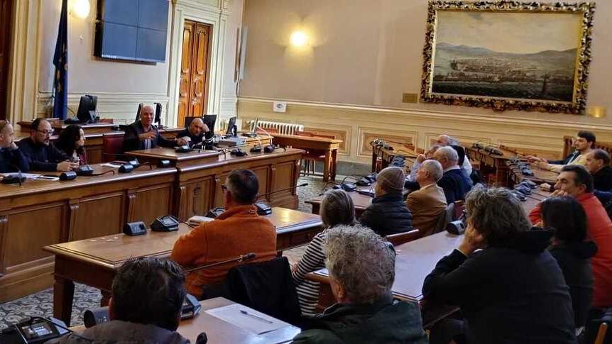 Livorno, Mercato di via Buontalenti, alcune licenze a rischio: ecco perché