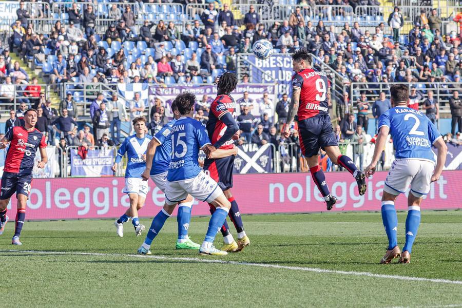 Reggina-Cagliari, diretta LIVE: 0-4