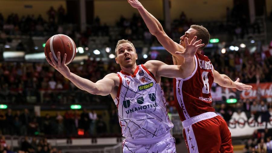 TRIESTE VS UNAHOTELS REGGIO EMILIA