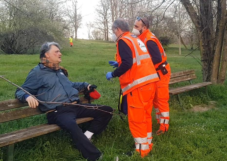 Modena, aggredito e preso a pugni al parco Ferrari 