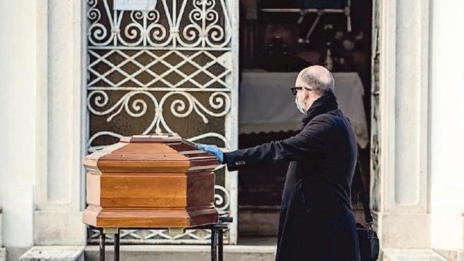 Modena Le morti per Covid in solitudine «Straziante l’impossibilità di salutare i propri cari»