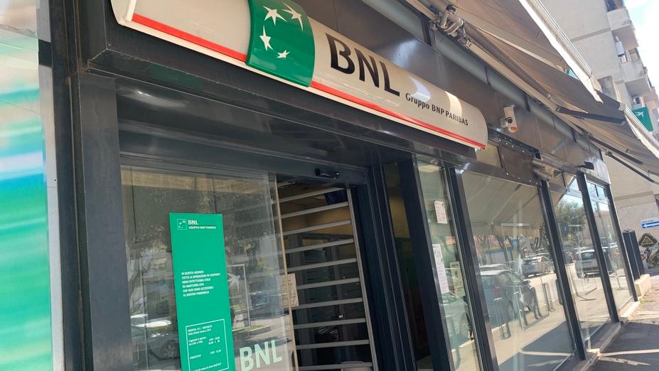 L’agenzia Bnl di via Giulio Cesare a Grosseto