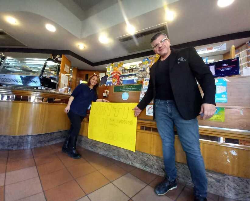 Il titolare del Bar Coppini, Marco Donati