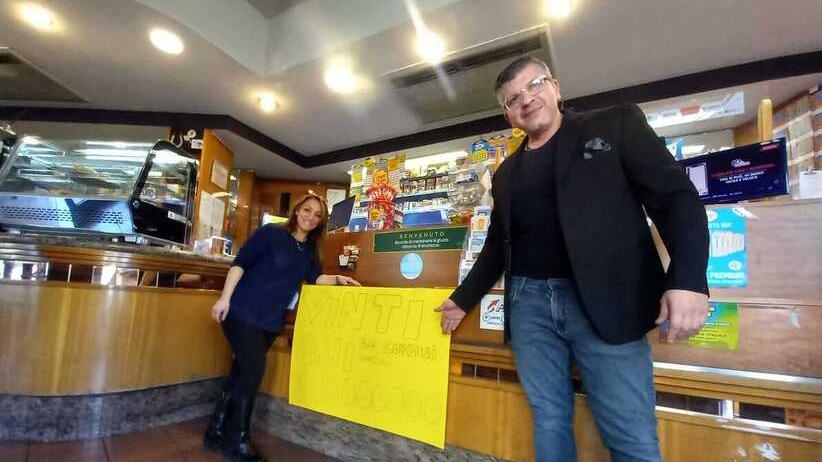 Il titolare del Bar Coppini, Marco Donati