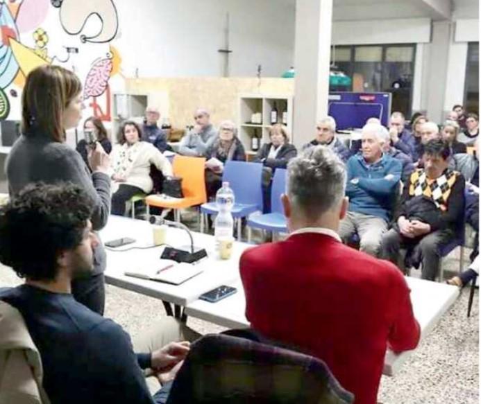 
	La sindaca Brenda Barnini e la giunta durante l&rsquo;ultimo incontro di &ldquo;Frazioni al centro&rdquo; a Villanuova e Cortenuova

