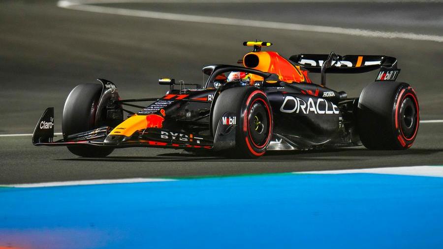 Gp Arabia Saudita, Perez vince su Verstappen, terzo Alonso Sainz 6° e Leclerc 7°